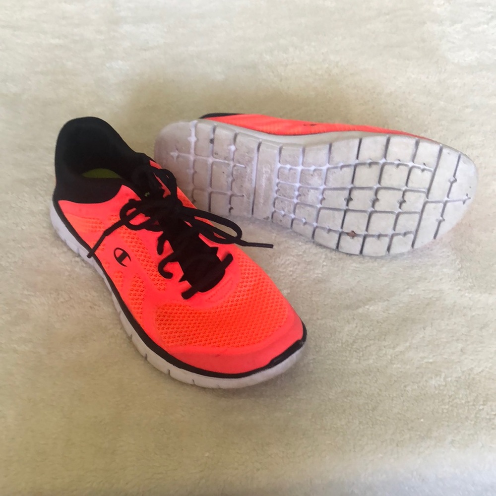 Shoes - Picture 3 of 3